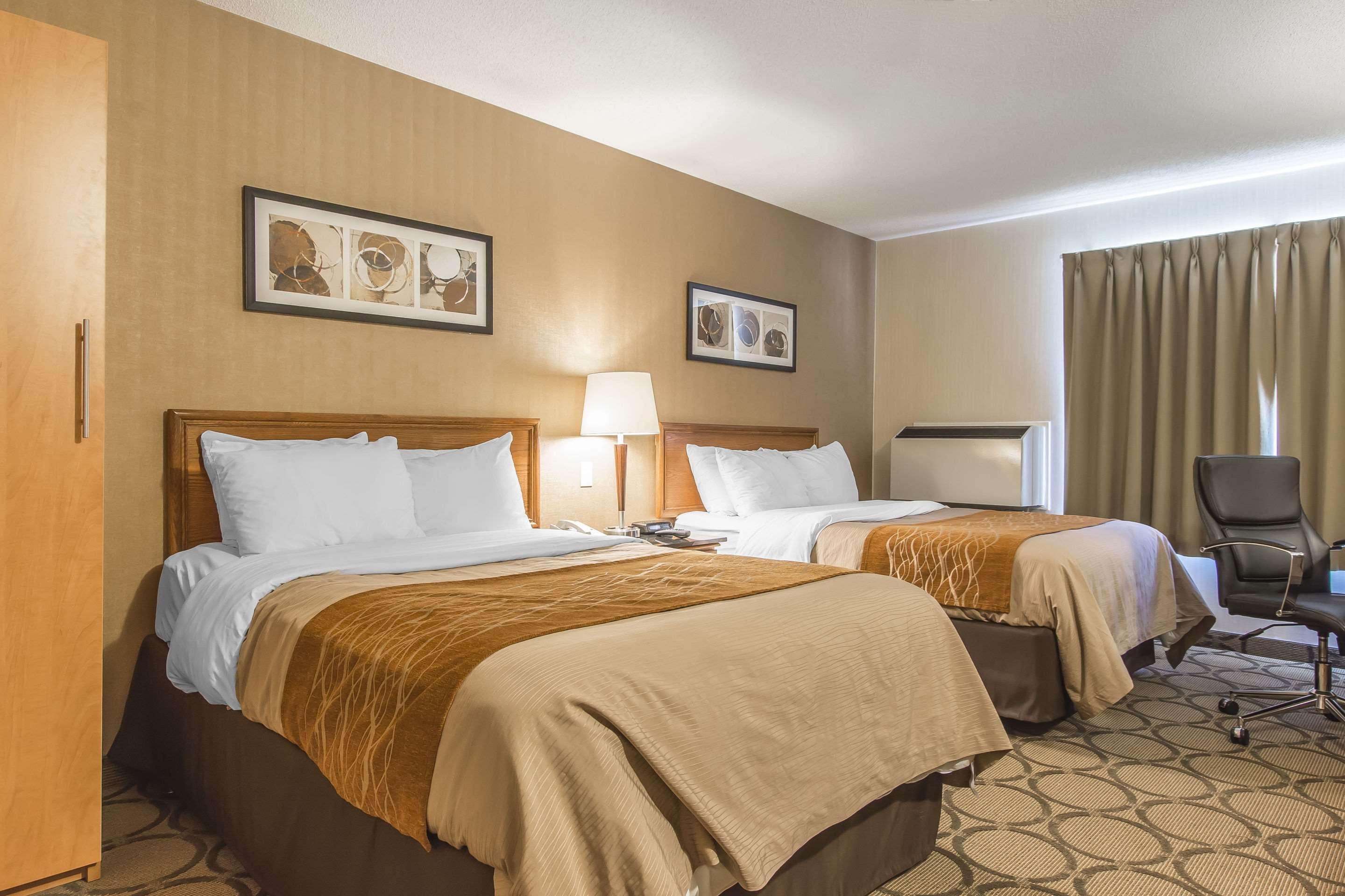 קפוסקאסינג Comfort Inn מראה חיצוני תמונה