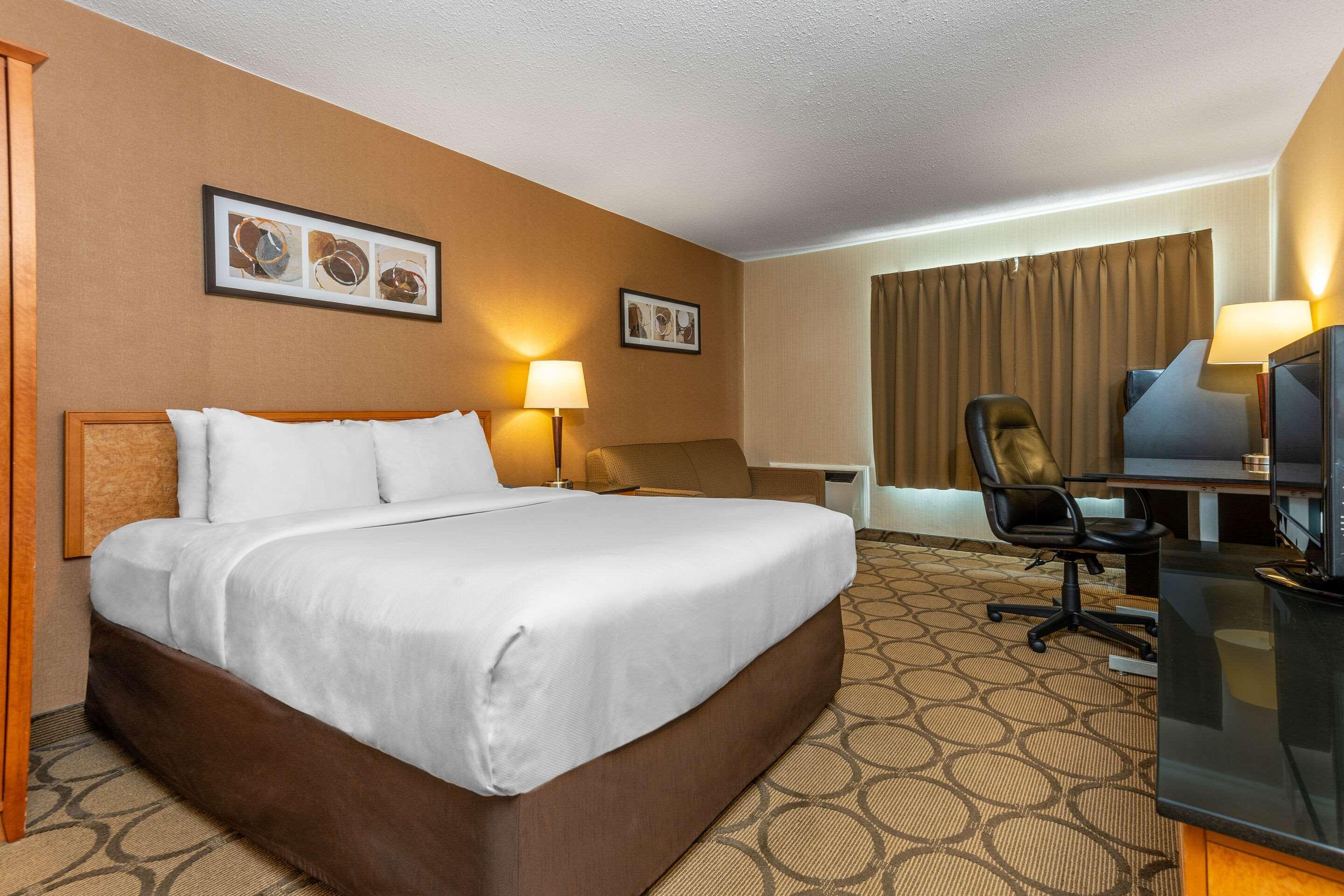 קפוסקאסינג Comfort Inn מראה חיצוני תמונה
