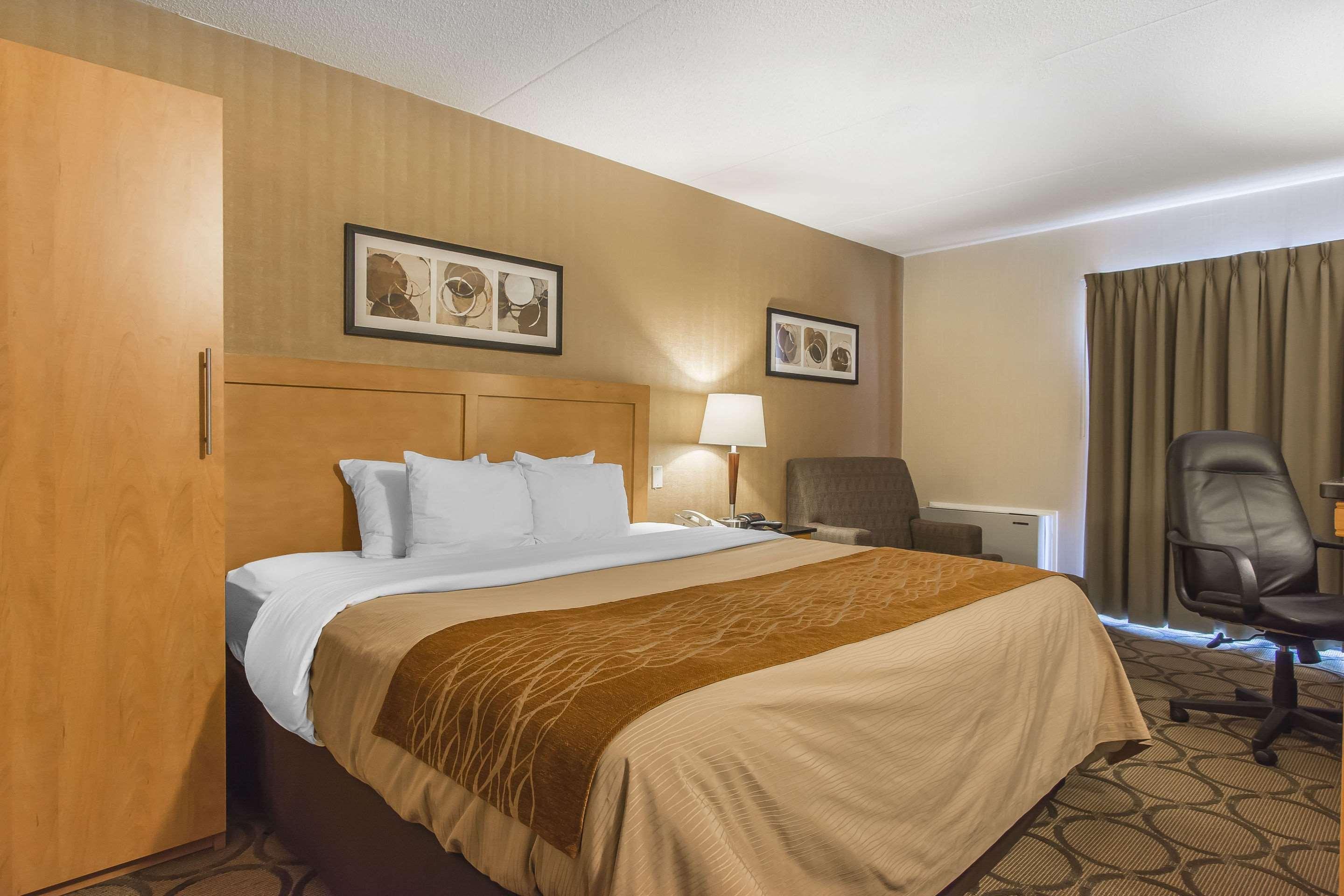 קפוסקאסינג Comfort Inn מראה חיצוני תמונה