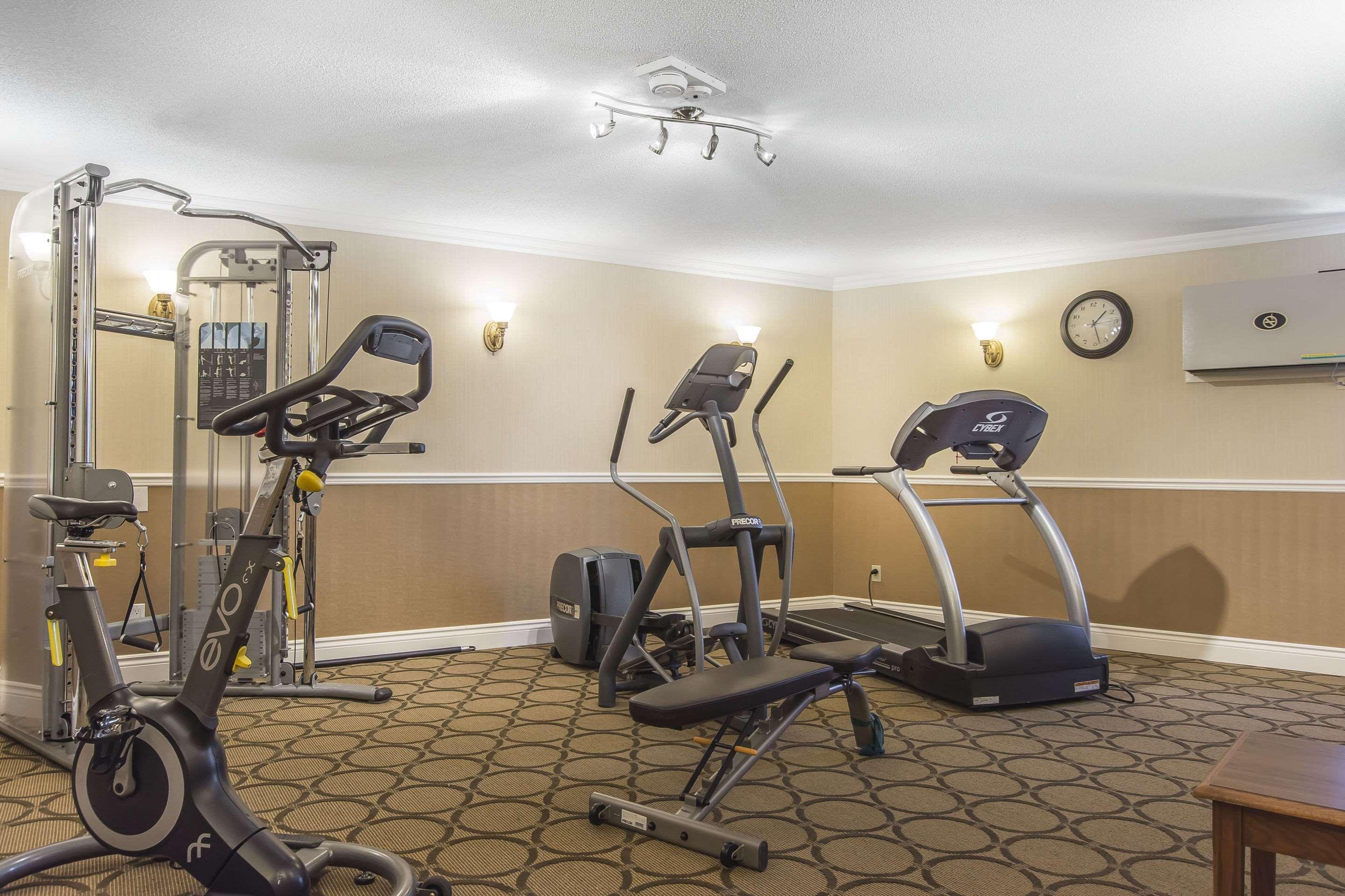 קפוסקאסינג Comfort Inn מראה חיצוני תמונה